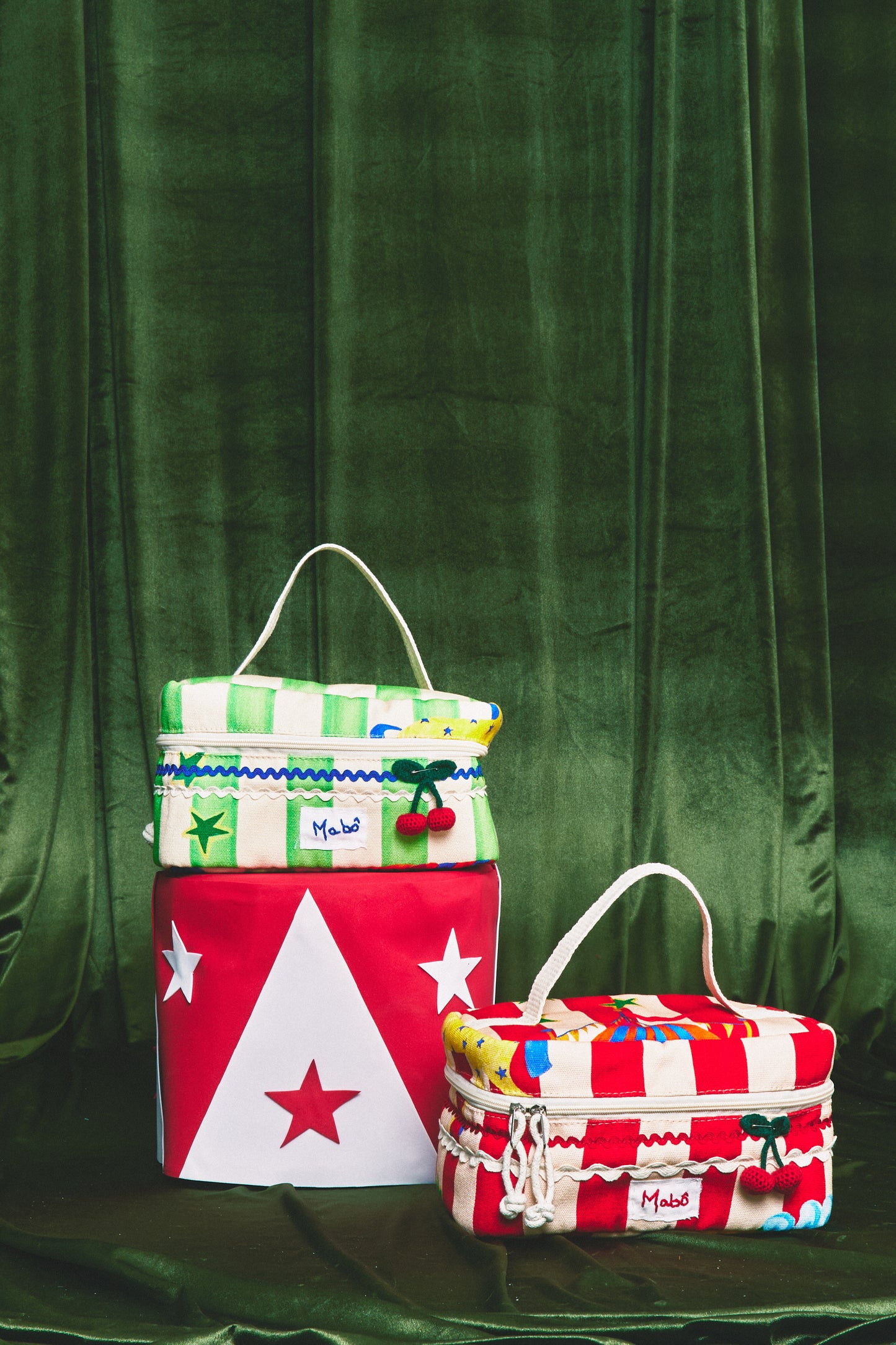 Nécessaire Circo - listrado verde