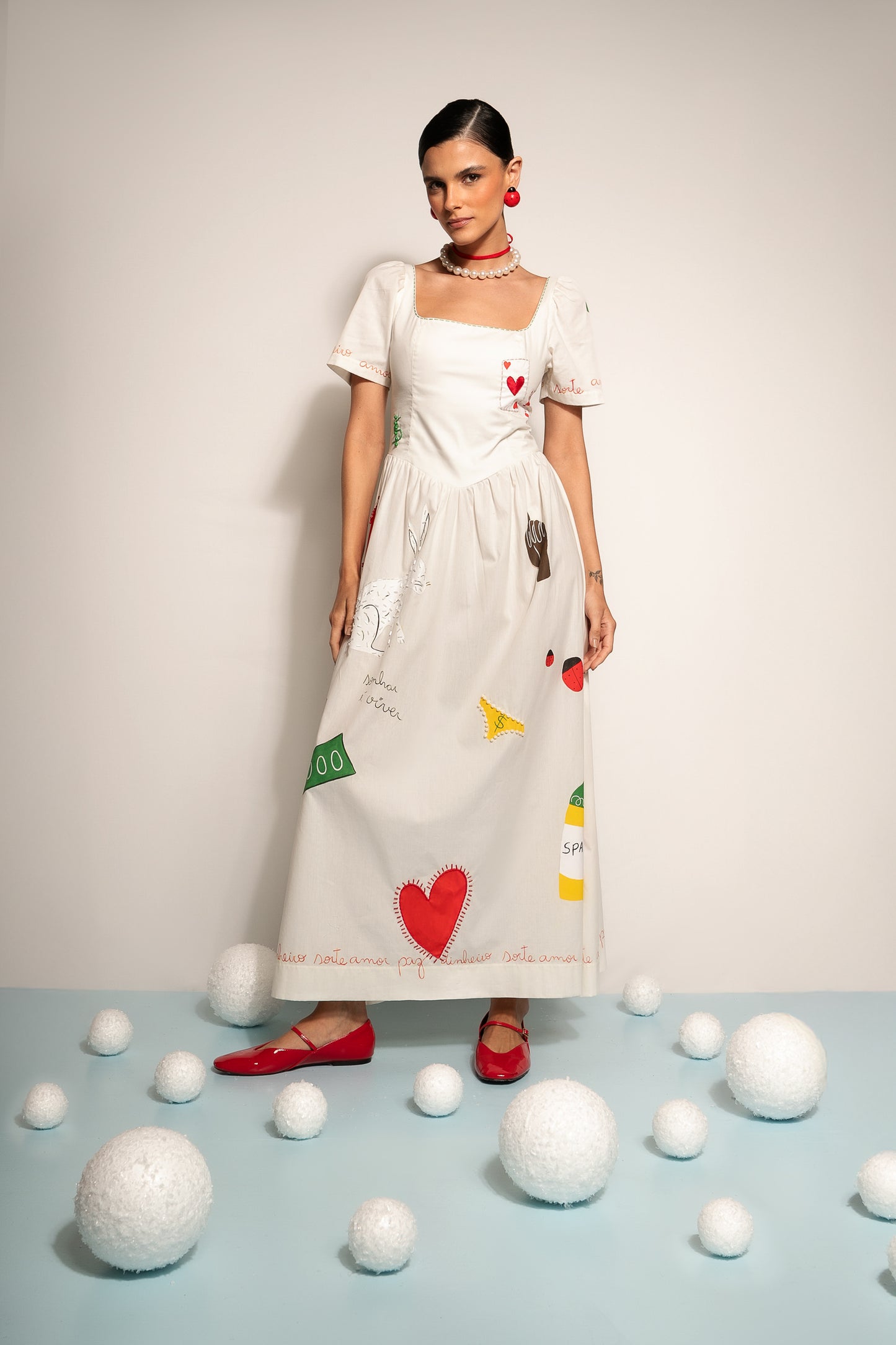 Vestido Prosperidade Pé de Coelho com manga - off