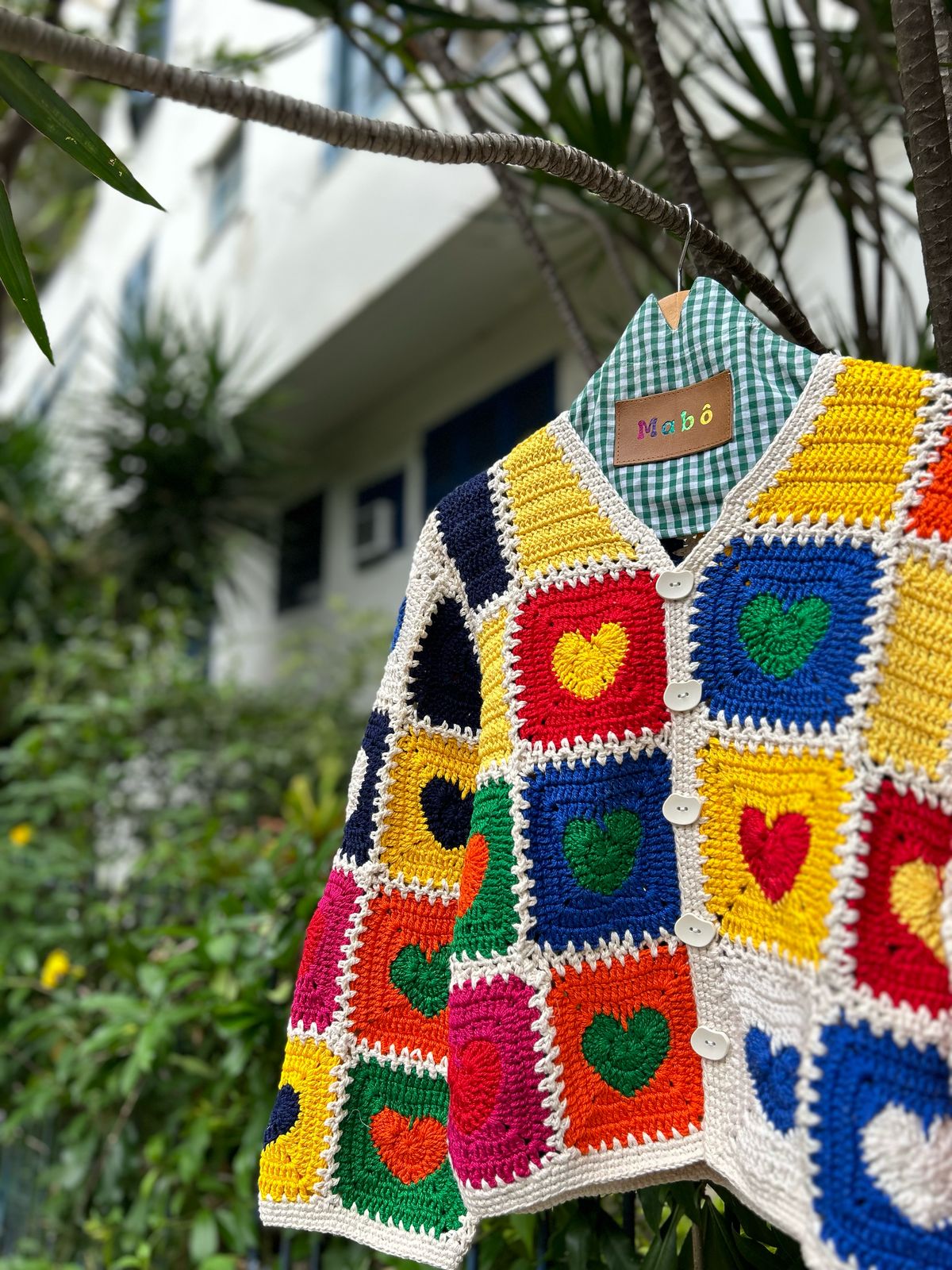 Casaco Crochê Corações - colorido