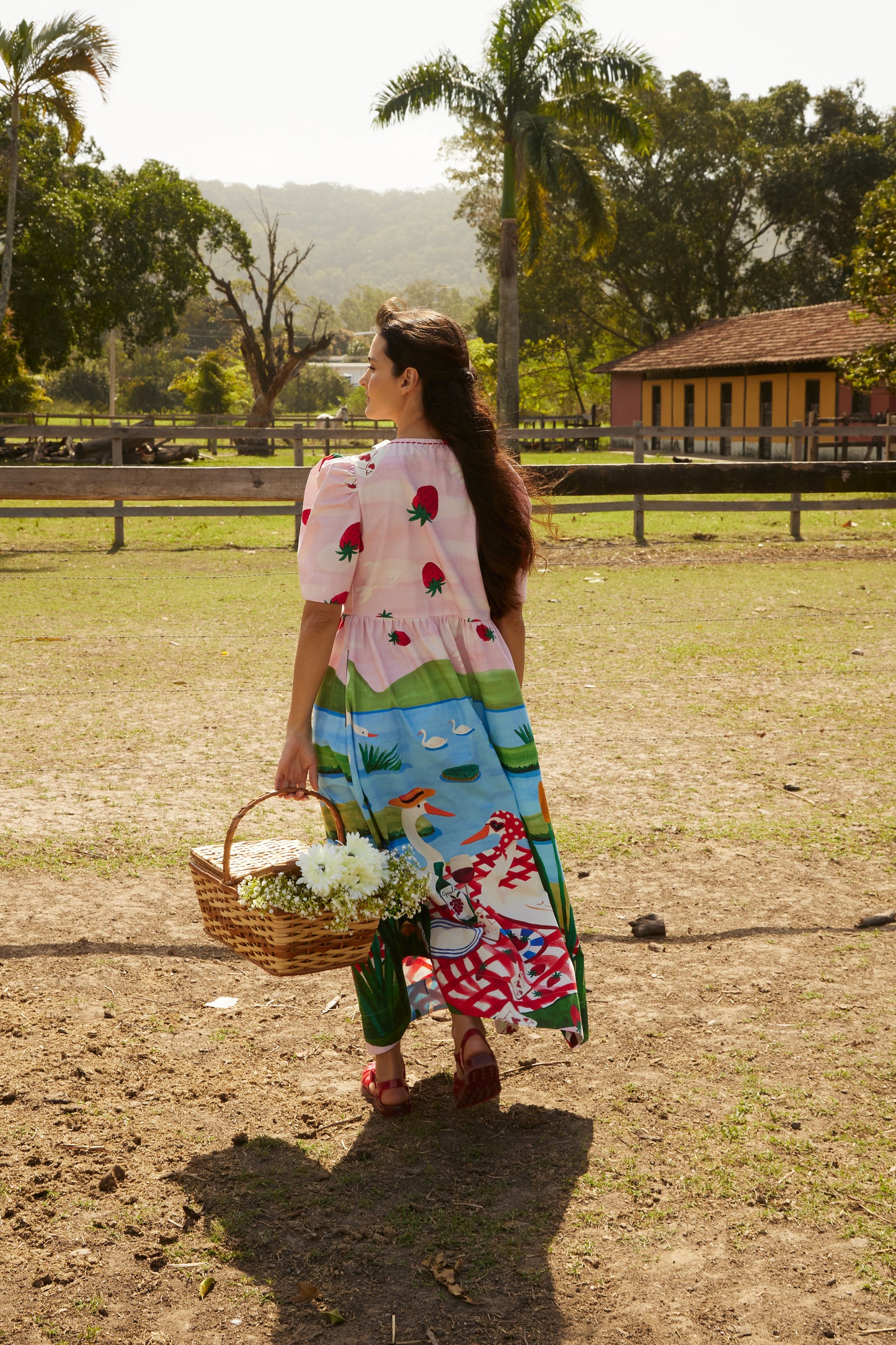 Vestido Bruna Morangos - rosa