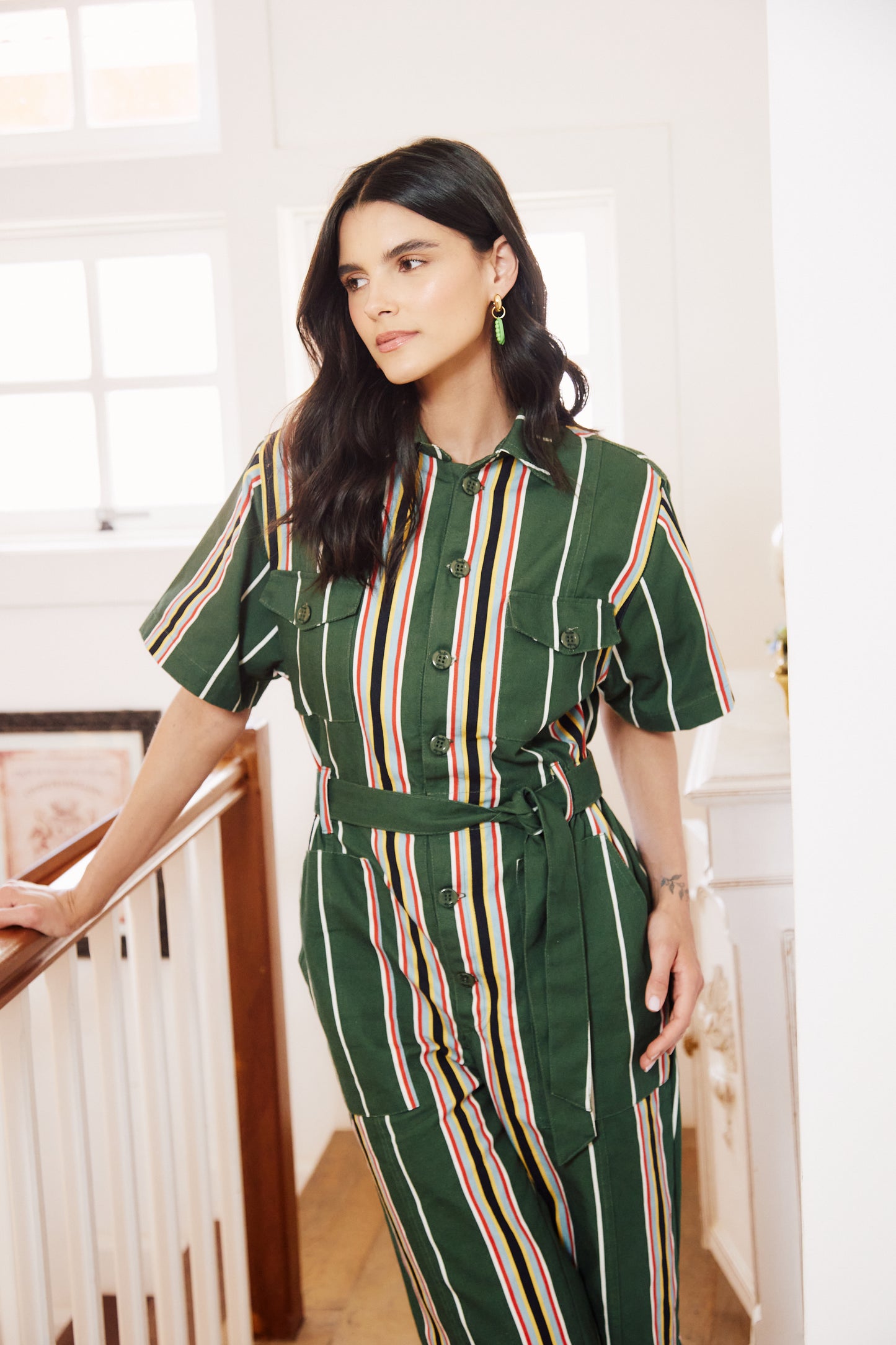 Macacão Conto Listras - verde militar