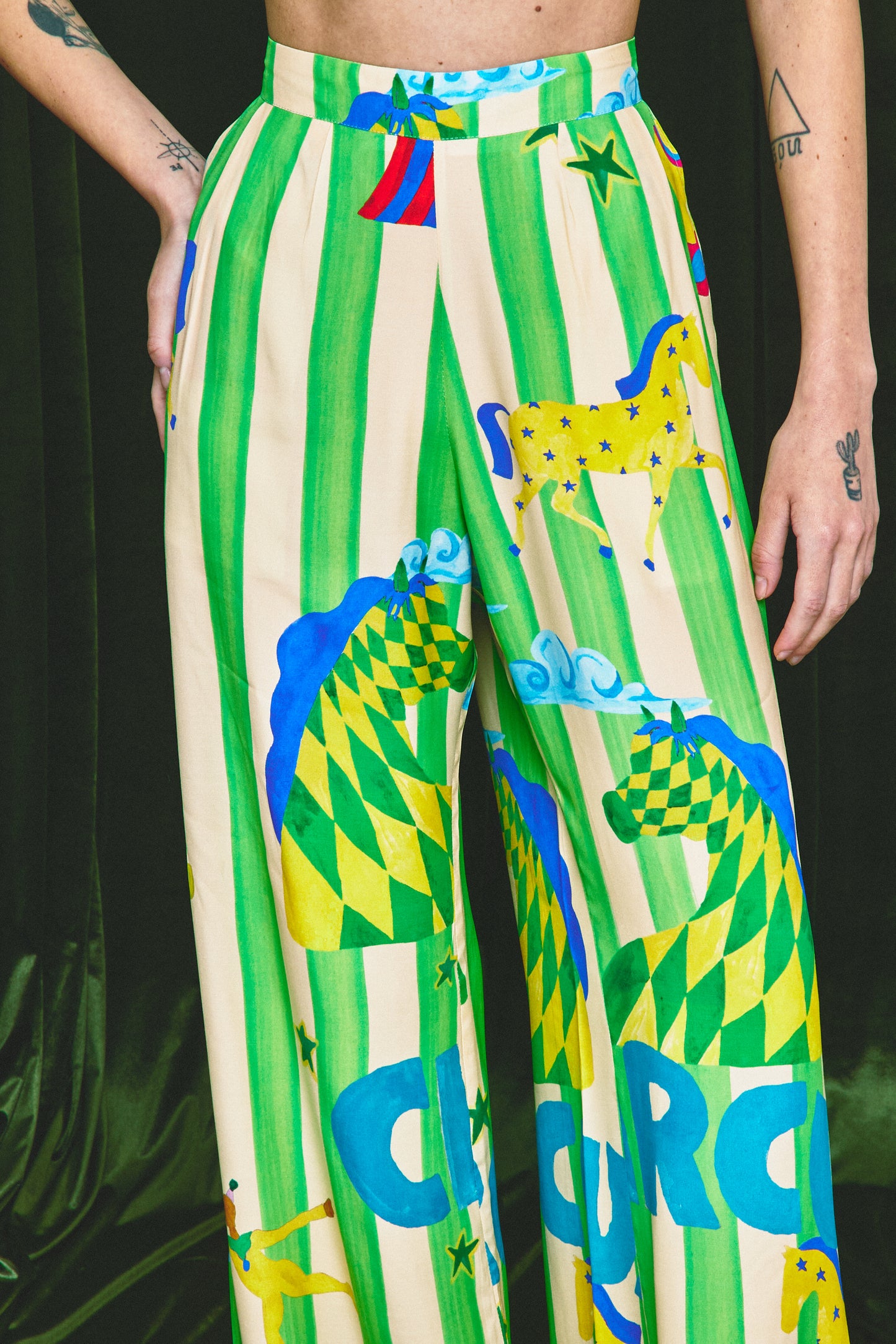 Calça Chica Malabarista - listras verdes