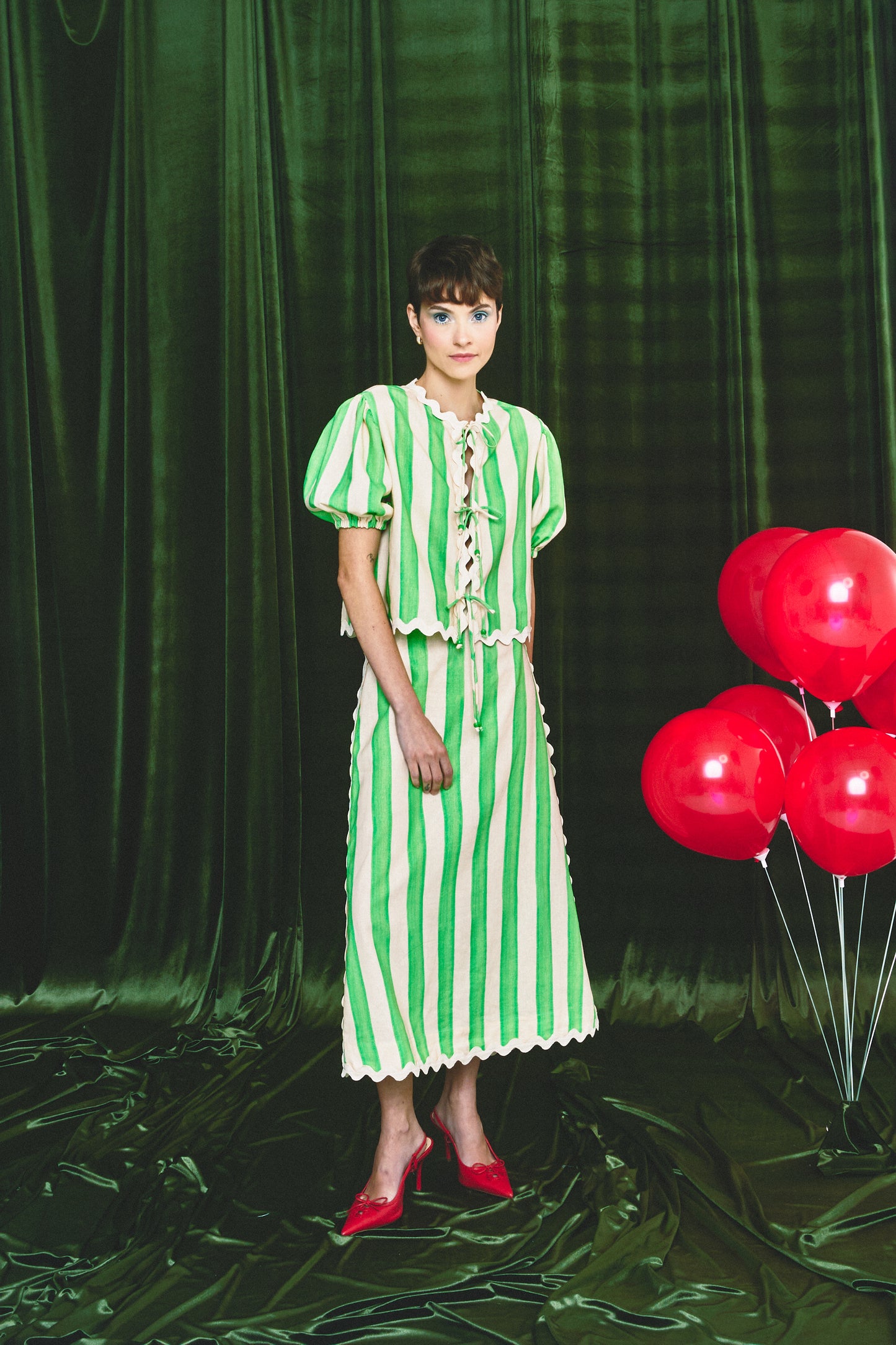 Saia Acrobata Circo - listras verdes