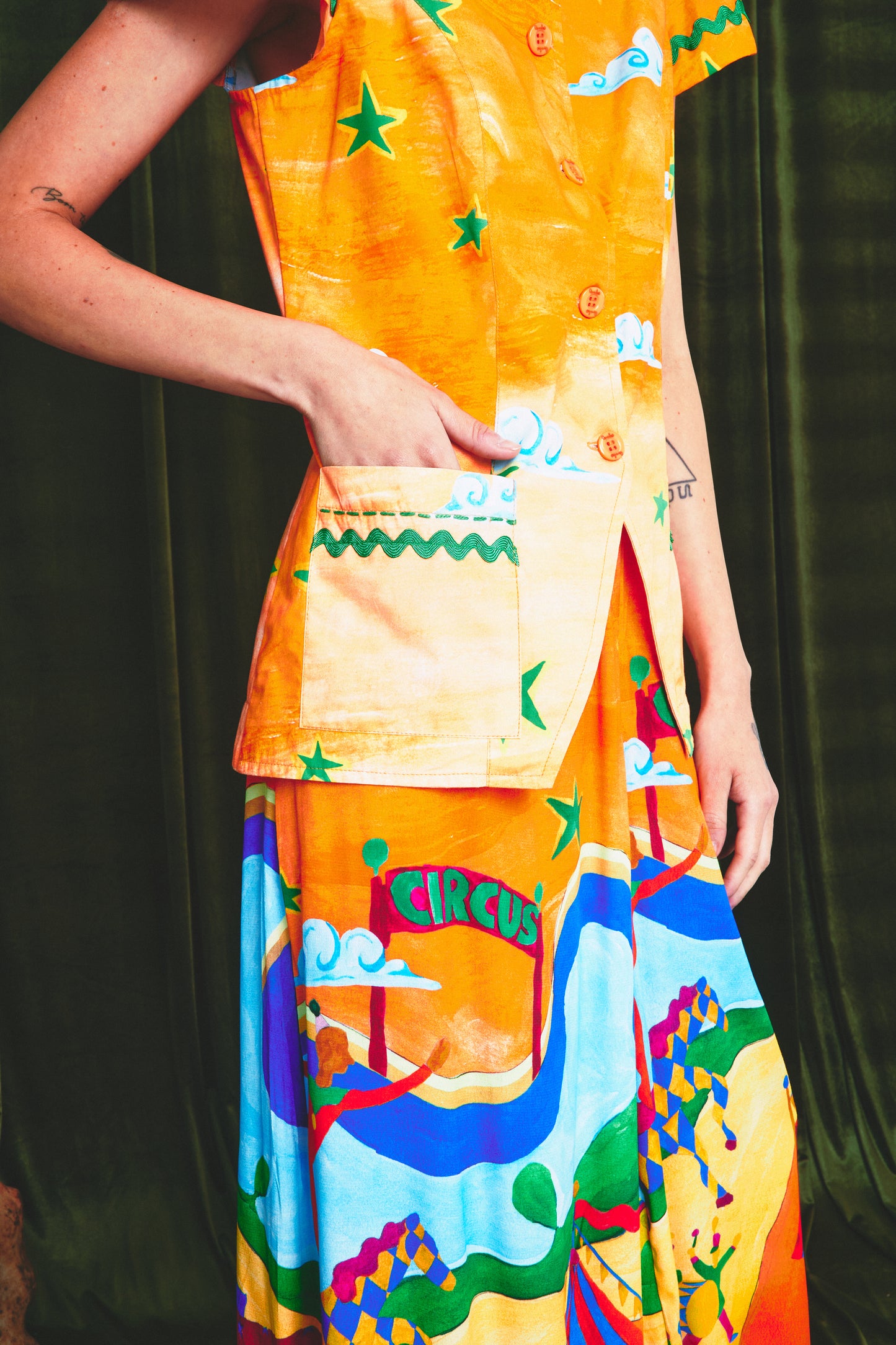 Colete Estela Circo - laranja