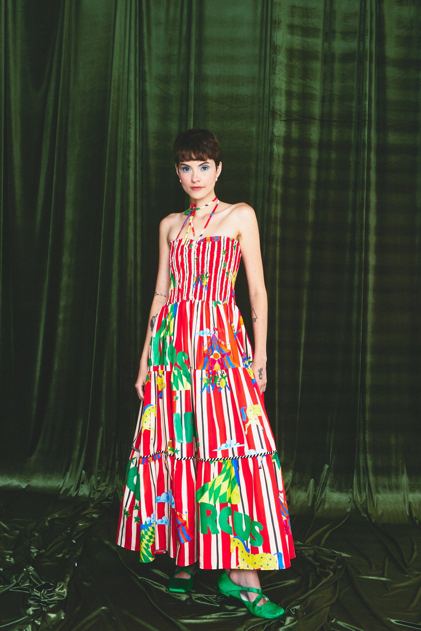 Vestido Nina Circo - listras vermelhas