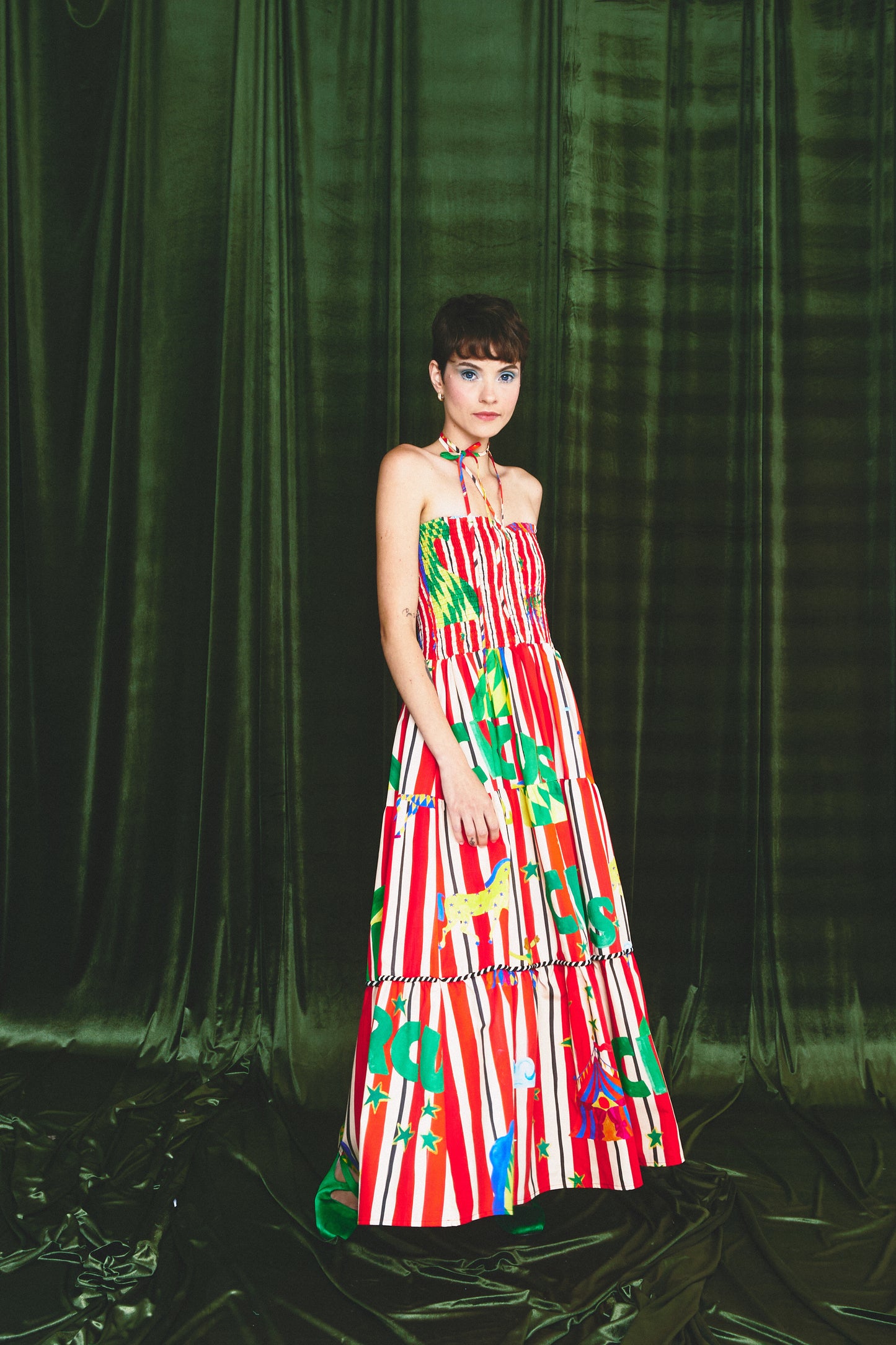 Vestido Nina Circo - listras vermelhas