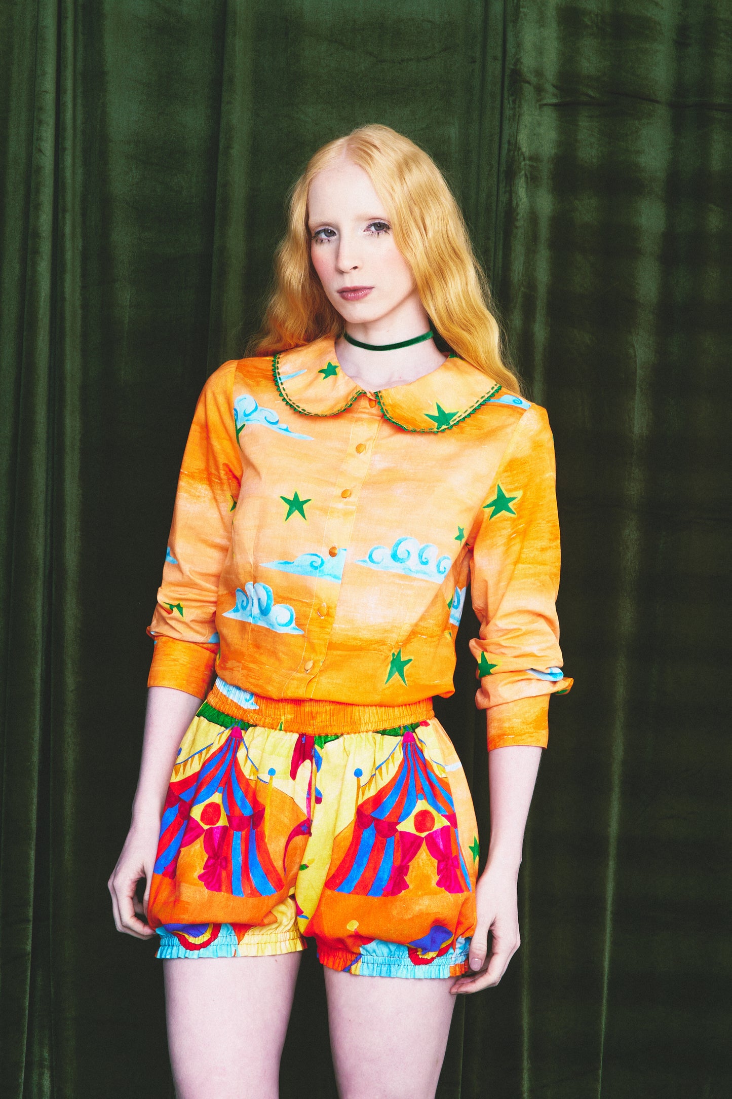 Short Mágica Circo - laranja