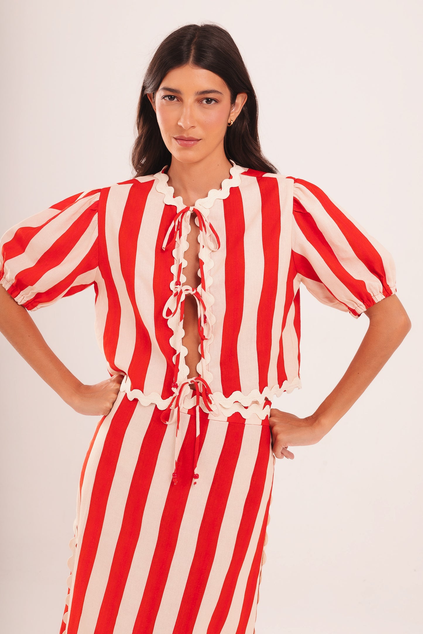 Blusa Baleiro Circo - listras vermelhas