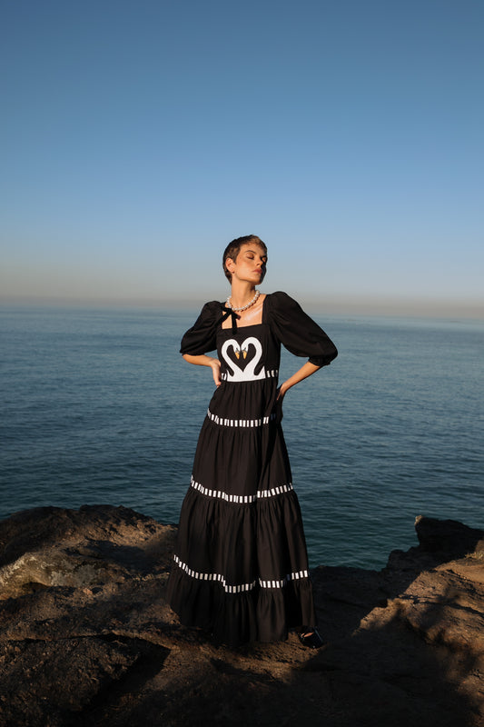 Vestido Amanda Cisne Com Manga - preto