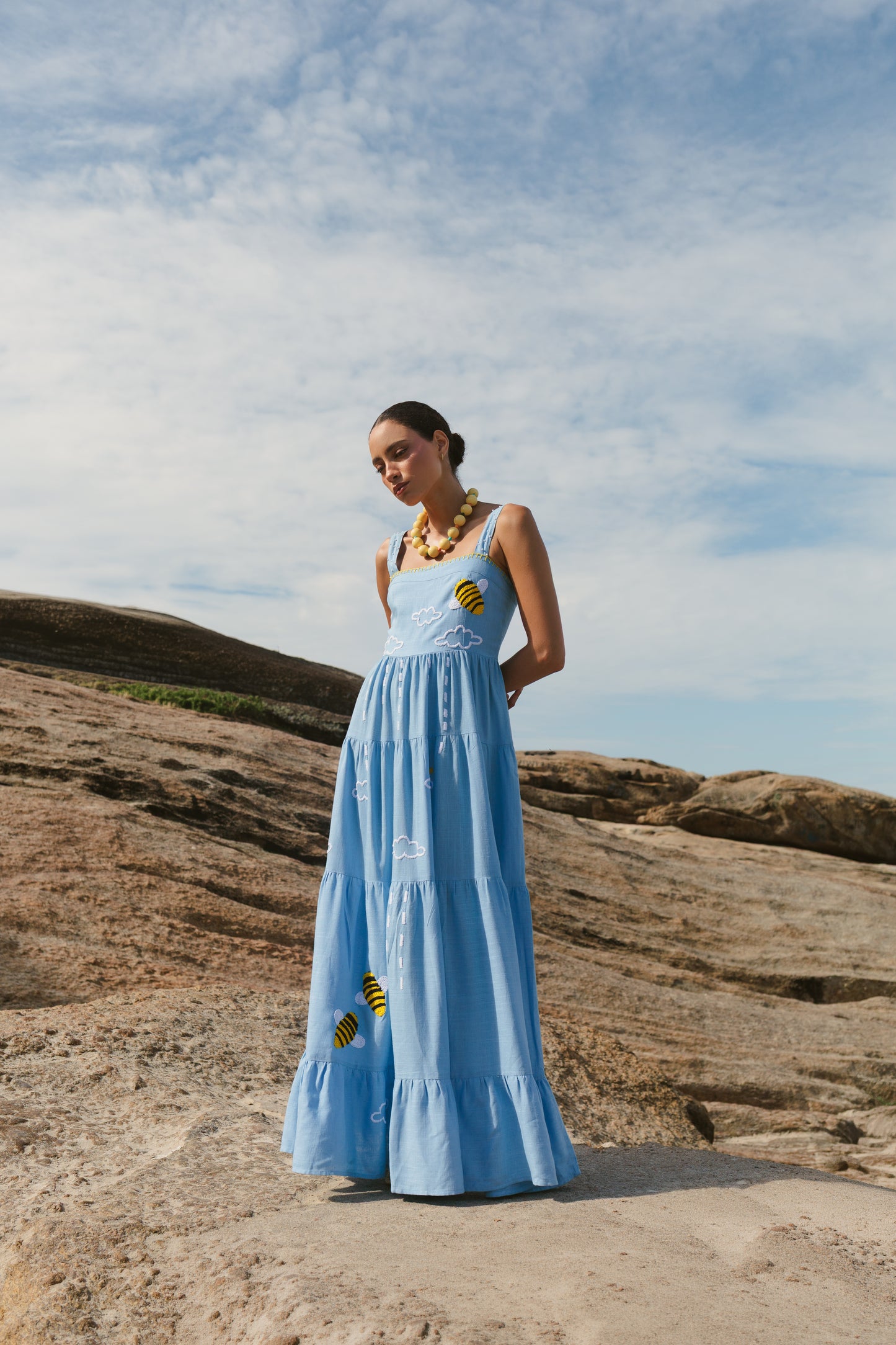 Vestido Amanda Sussurro das Abelhas - azul claro